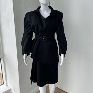 Iconic Designer Thierry Mugler Paris Black sz 36 vintage 2 piece jacket /skirt